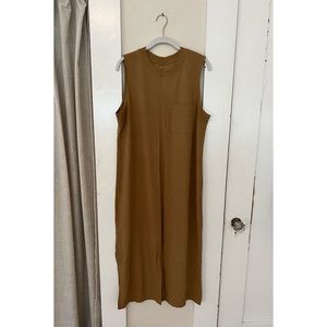 SOLD. Everlane Olive/Brown Long Weekend Sleeveless T-shirt Dress with Slit.